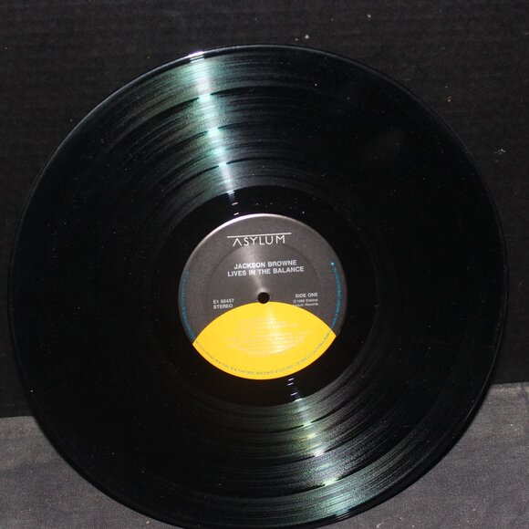 Jackson Browne - LIVES IN THE BALANCE - Picture 5 of 6